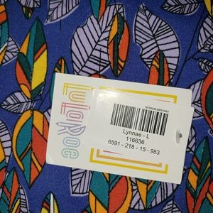 Lularoe Lynnae large!!